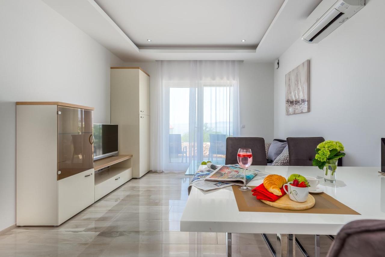 Luxury Apartments Kostrena With Pool 2 Exterior foto