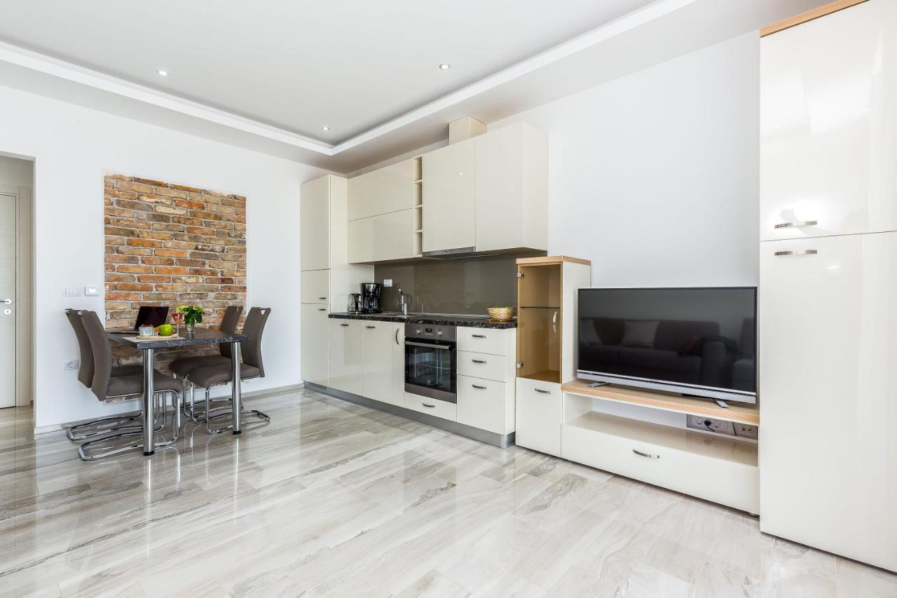 Luxury Apartments Kostrena With Pool 2 Exterior foto