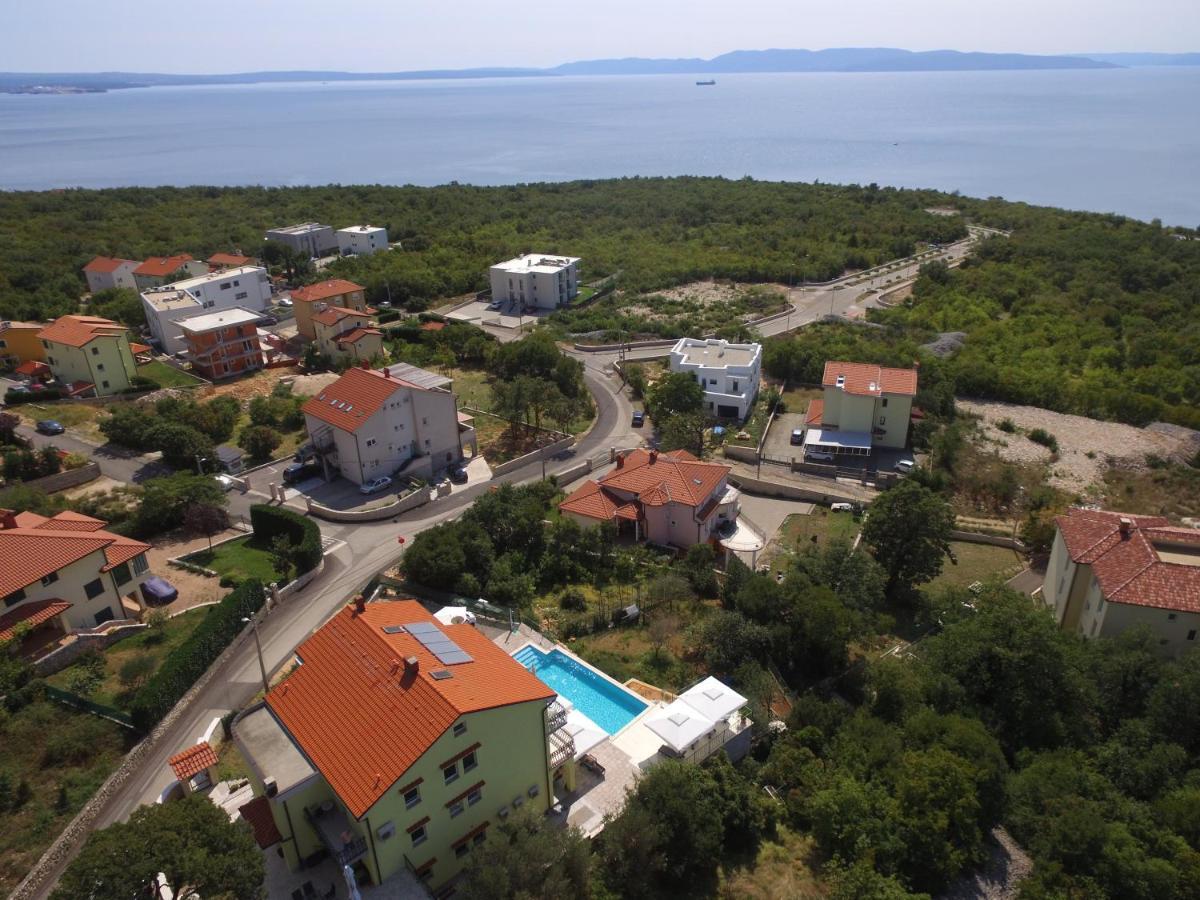 Luxury Apartments Kostrena With Pool 2 Exterior foto